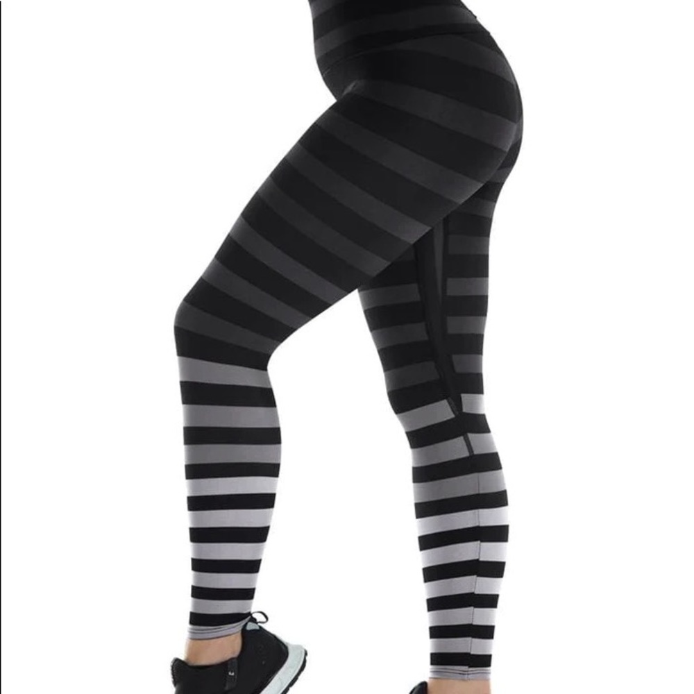 K Deer stripe leggings
